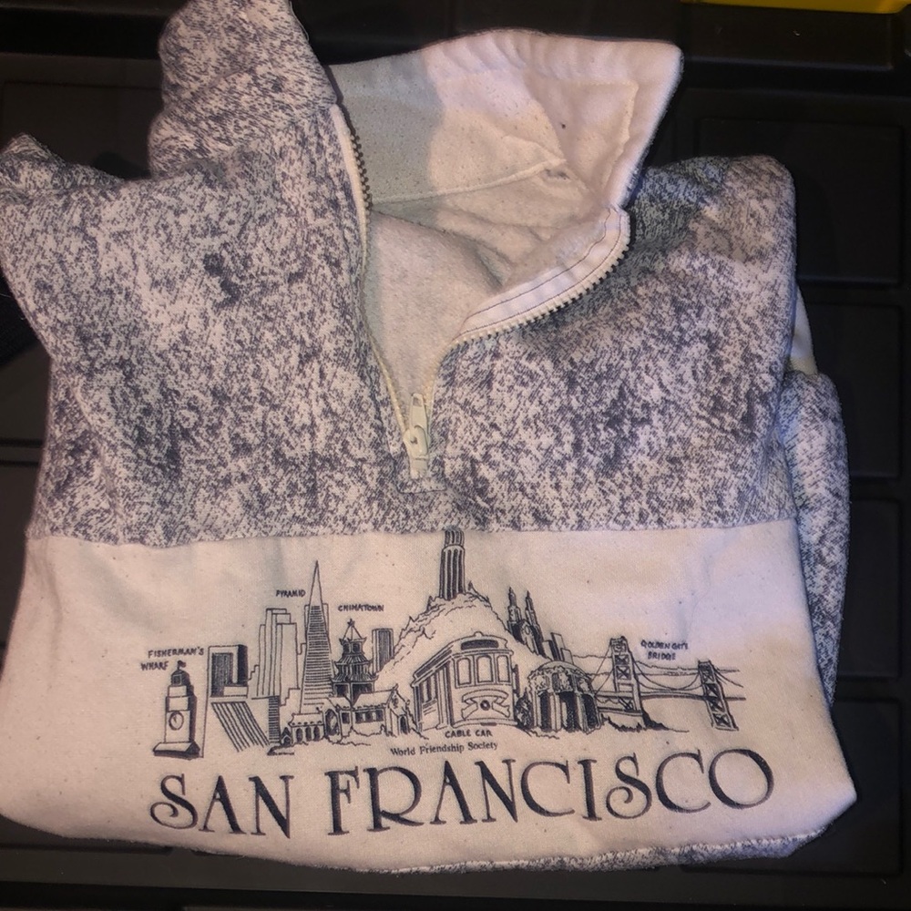San Francisco Pullover